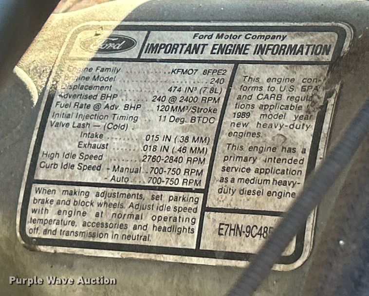 image for item EK2755 1989 Ford L8000 tank truck