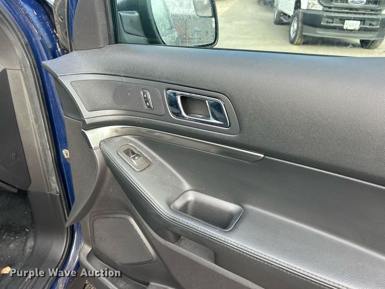 image for item EK2763 2015 Ford Explorer Police Interceptor SUV