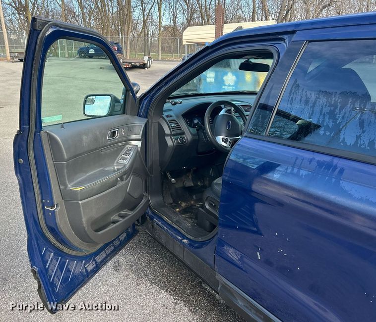 image for item EK2764 2015 Ford Explorer Police Interceptor SUV