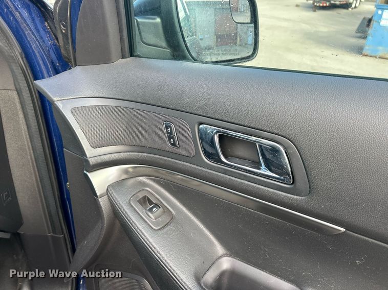 image for item EK2764 2015 Ford Explorer Police Interceptor SUV