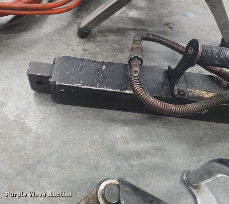 image for item EK5043 Safety equipment