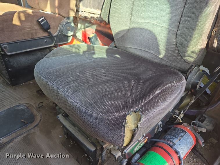 image for item EL5693 1999 Peterbilt 379 semi truck