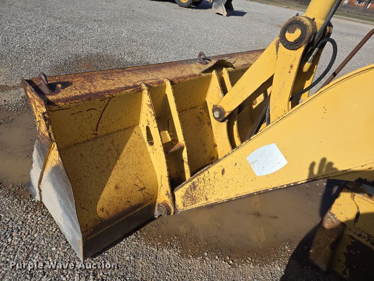 image for item EL5694 2003 John Deere 310SG backhoe