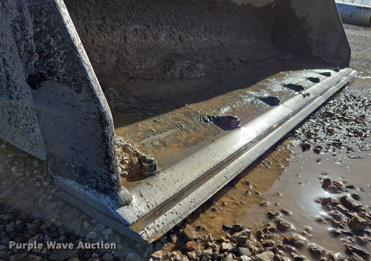 image for item EL5694 2003 John Deere 310SG backhoe