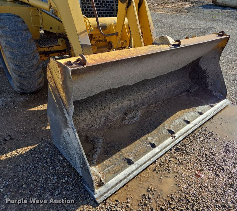 image for item EL5694 2003 John Deere 310SG backhoe