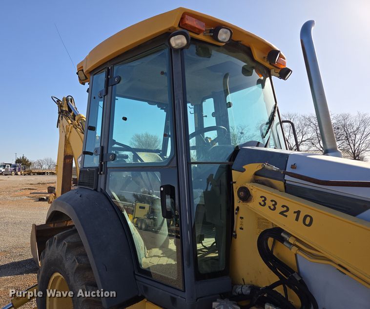 image for item EL5694 2003 John Deere 310SG backhoe