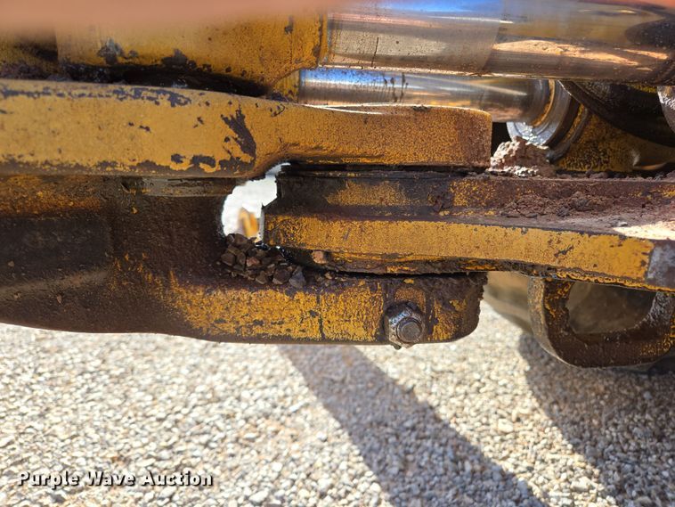 image for item EL5694 2003 John Deere 310SG backhoe