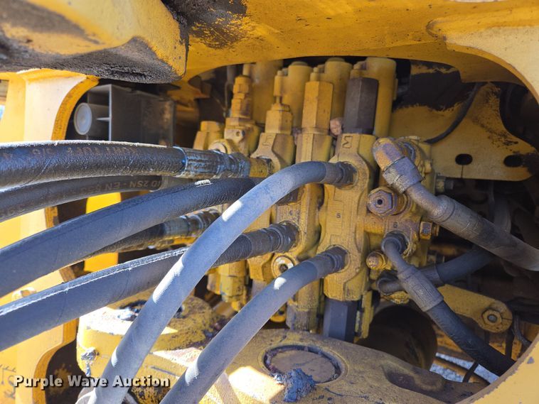 image for item EL5694 2003 John Deere 310SG backhoe