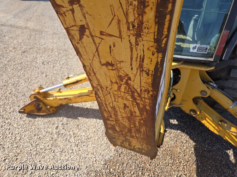 image for item EL5694 2003 John Deere 310SG backhoe