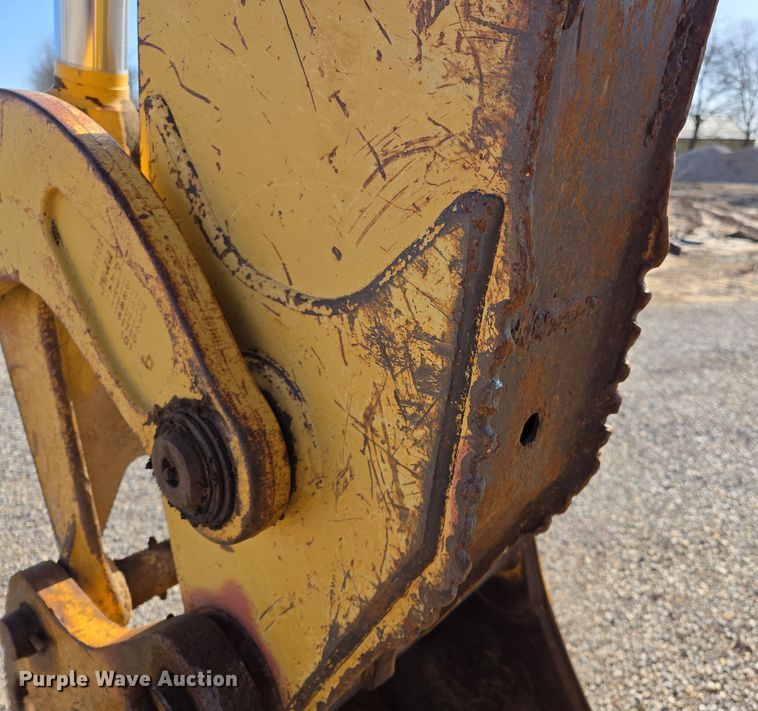 image for item EL5694 2003 John Deere 310SG backhoe