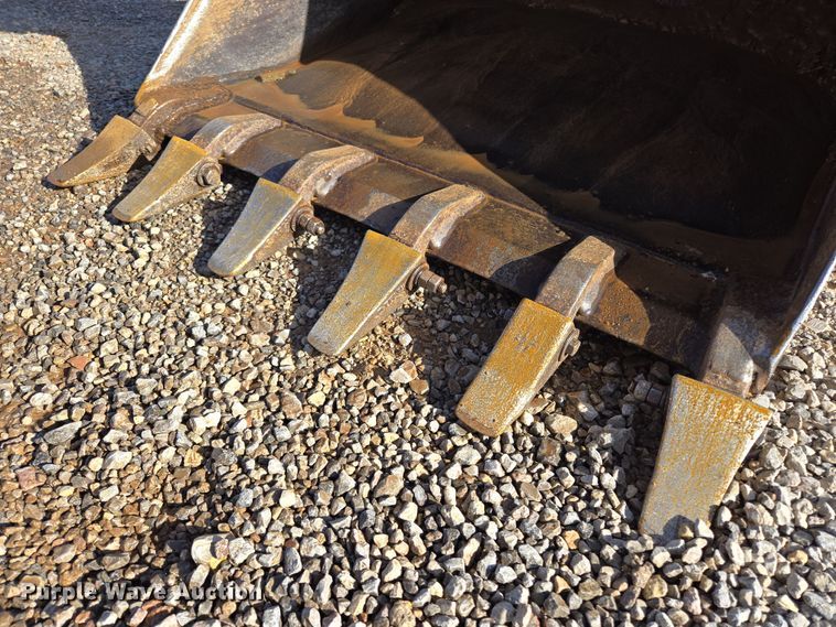 image for item EL5694 2003 John Deere 310SG backhoe