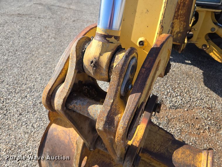 image for item EL5694 2003 John Deere 310SG backhoe
