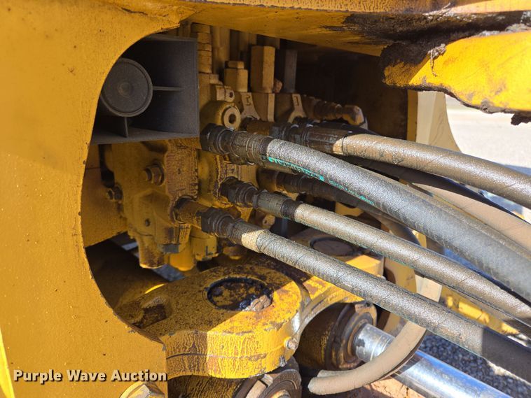 image for item EL5694 2003 John Deere 310SG backhoe