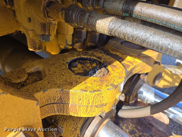 image for item EL5694 2003 John Deere 310SG backhoe