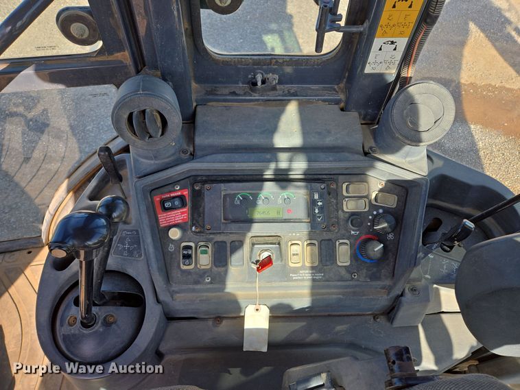 image for item EL5694 2003 John Deere 310SG backhoe