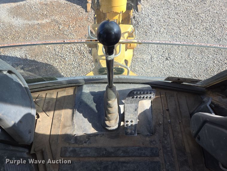 image for item EL5694 2003 John Deere 310SG backhoe