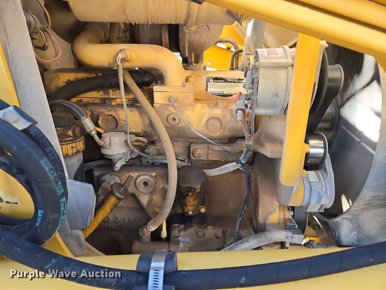 image for item EL5694 2003 John Deere 310SG backhoe