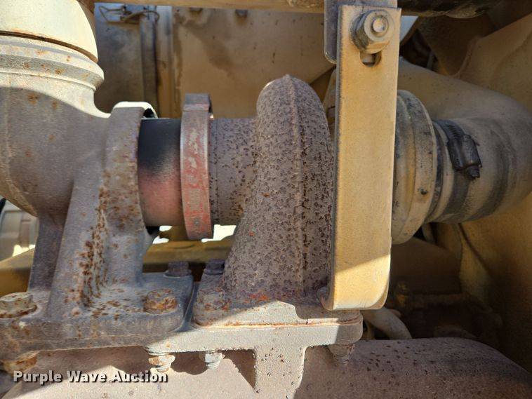 image for item EL5694 2003 John Deere 310SG backhoe