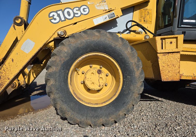 image for item EL5694 2003 John Deere 310SG backhoe