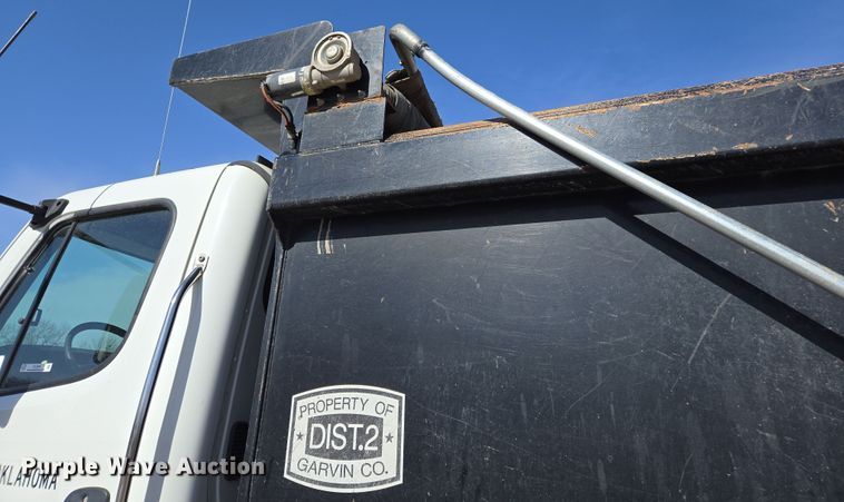 image for item EL5695 2014 Freightliner 114SD dump truck