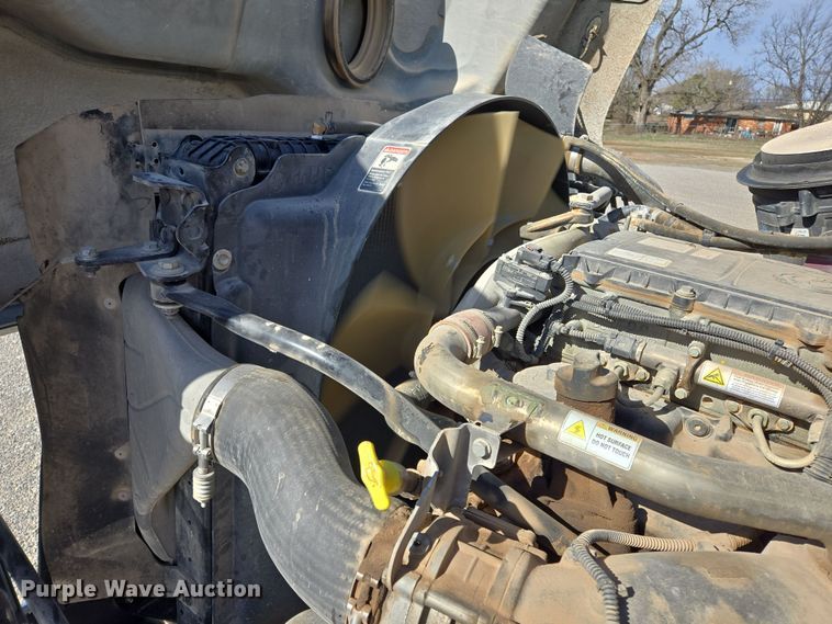 image for item EL5695 2014 Freightliner 114SD dump truck