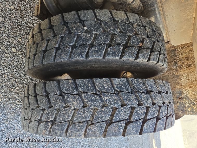 image for item EL5695 2014 Freightliner 114SD dump truck