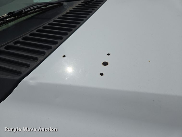 image for item EL5698 2006 Ford F550 Super Duty XLT bucket truck