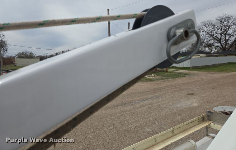 image for item EL5698 2006 Ford F550 Super Duty XLT bucket truck