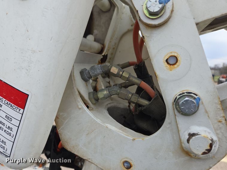 image for item EL5698 2006 Ford F550 Super Duty XLT bucket truck