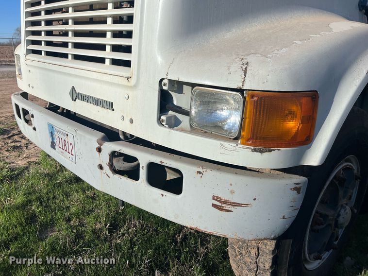 image for item EL5707 1990 International 4900 sewer jetter truck