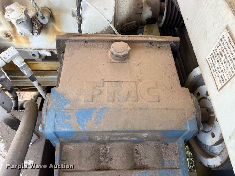 image for item EL5707 1990 International 4900 sewer jetter truck