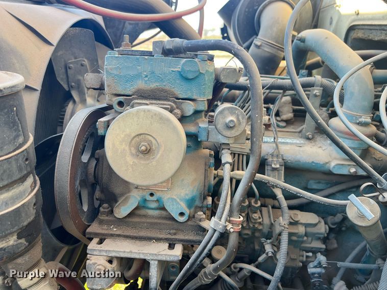 image for item EL5707 1990 International 4900 sewer jetter truck