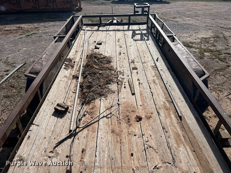 image for item EL5727 Utility trailer