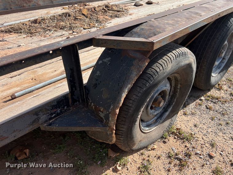 image for item EL5727 Utility trailer