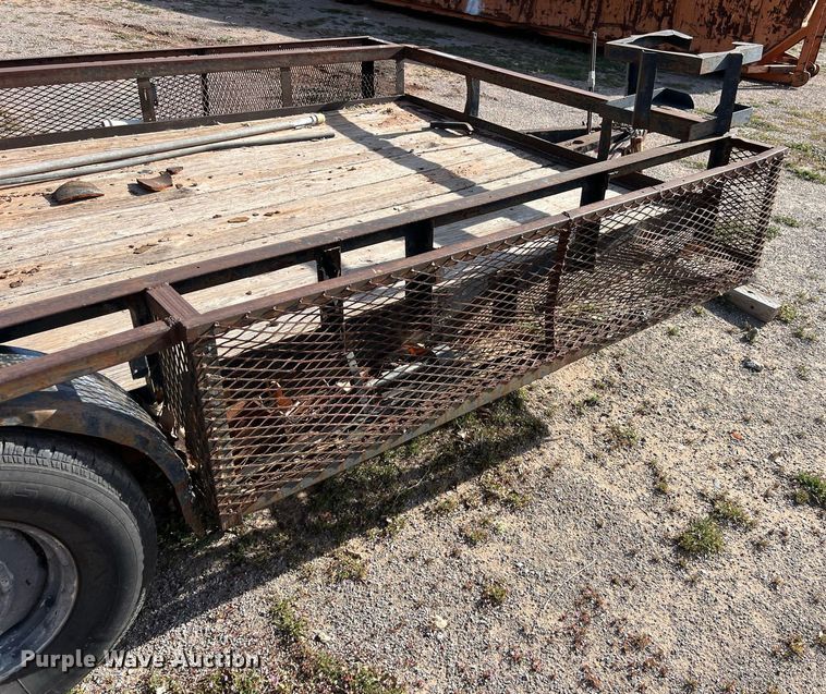 image for item EL5727 Utility trailer