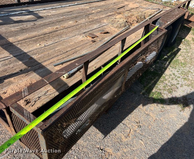 image for item EL5727 Utility trailer