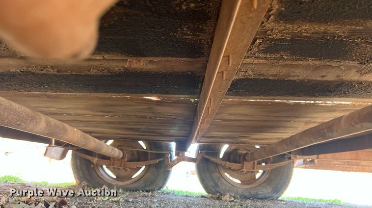 image for item EL5727 Utility trailer