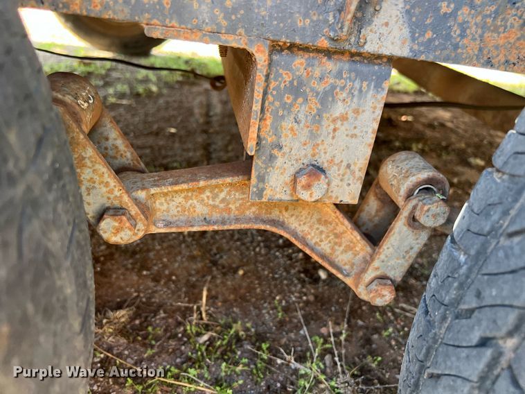 image for item EL5727 Utility trailer