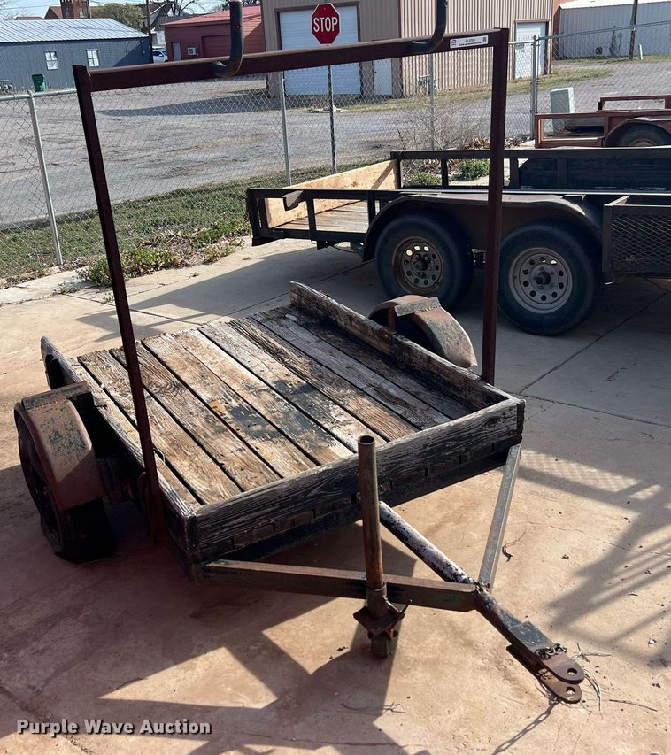 image for item EL5728 Utility trailer