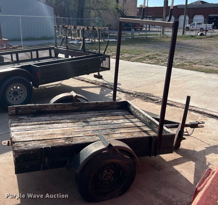 image for item EL5728 Utility trailer