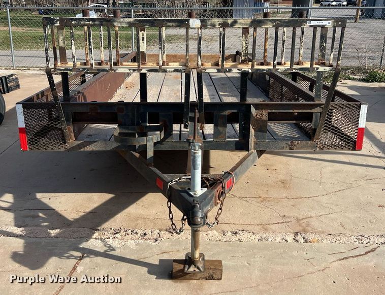 image for item EL5729 Utility trailer