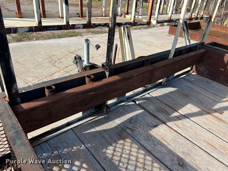 image for item EL5729 Utility trailer