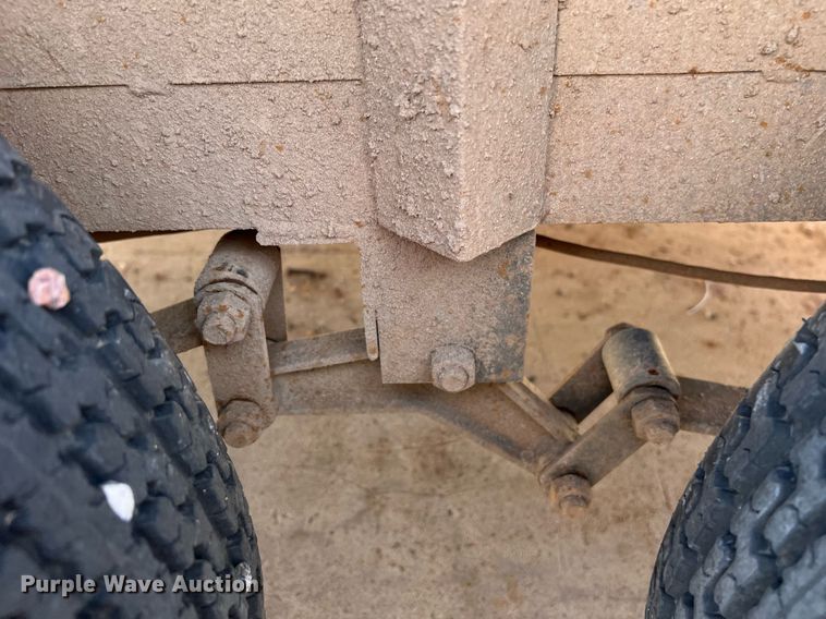 image for item EL5729 Utility trailer