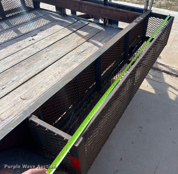 image for item EL5729 Utility trailer