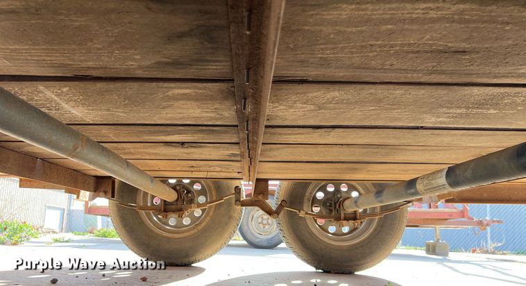 image for item EL5729 Utility trailer