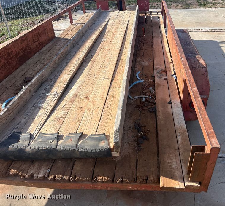 image for item EL5730 Utility trailer