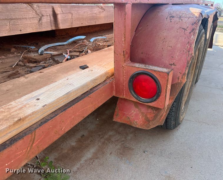 image for item EL5730 Utility trailer