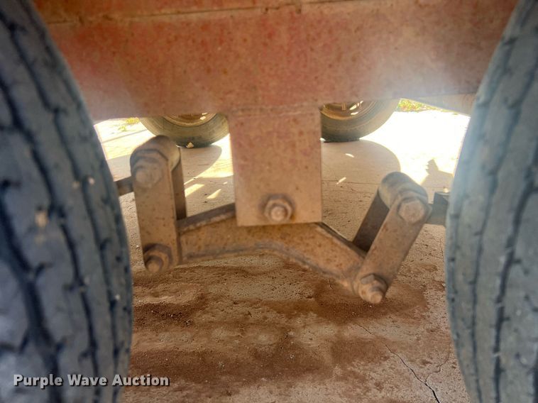 image for item EL5730 Utility trailer