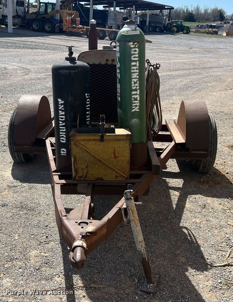 image for item EL5731 Lincoln SA-200 F-163 welder