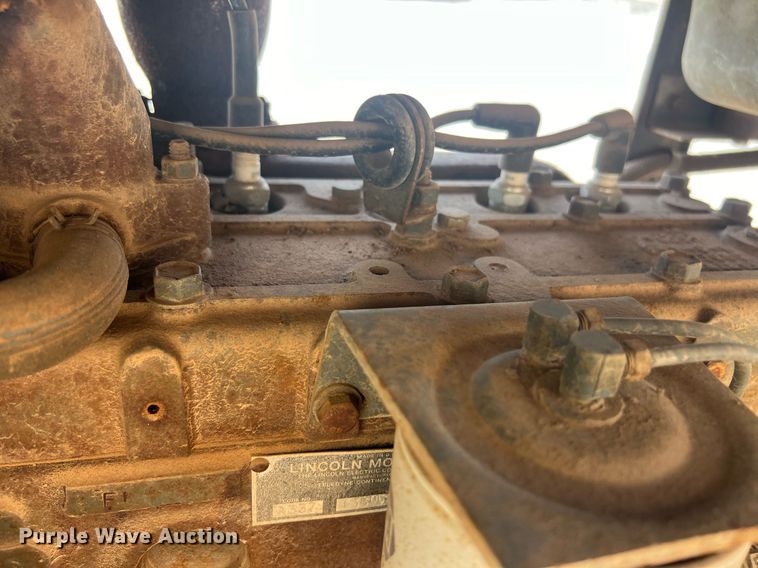 image for item EL5731 Lincoln SA-200 F-163 welder